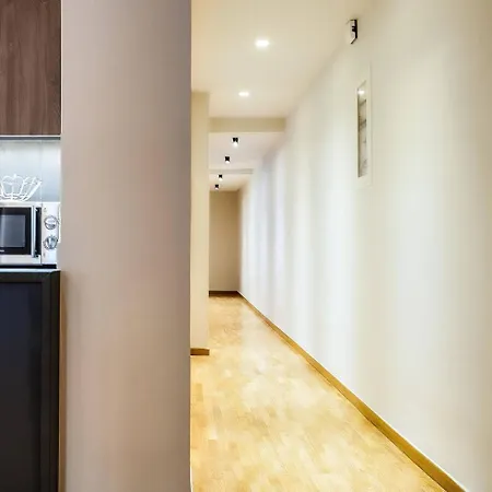 Toni's 4bd Near Classy Kolonaki, Locals Enjoy It Apartment Athens